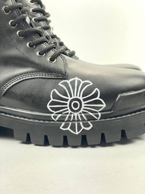 کد 2915 بوت بالنسیاگا BALENCIAGA نقاشی نوشته رومی - تصویر 4